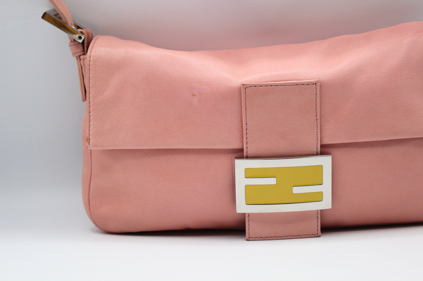 Fendi Calfskin Baguette - Pink