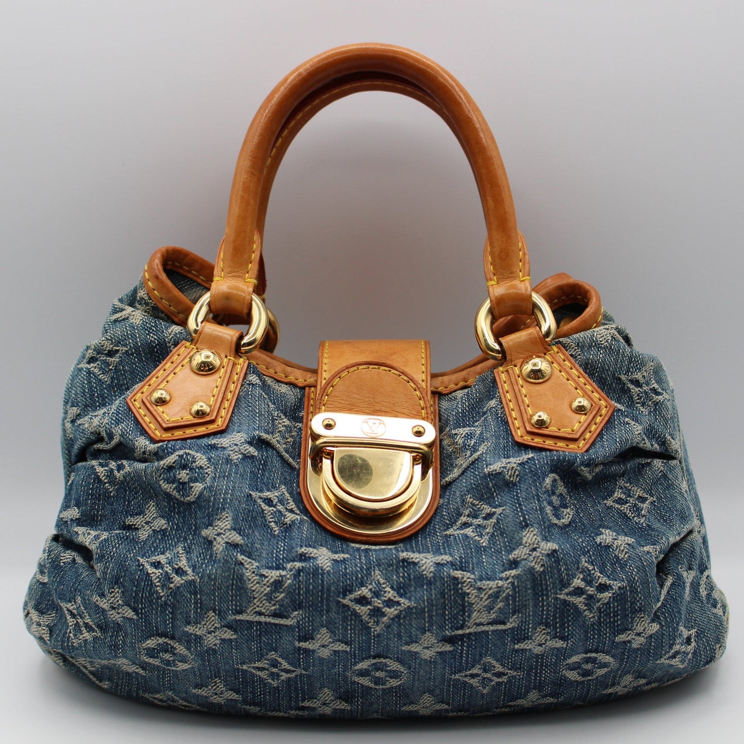 Louis Vuitton Monogram Denim Pleaty
