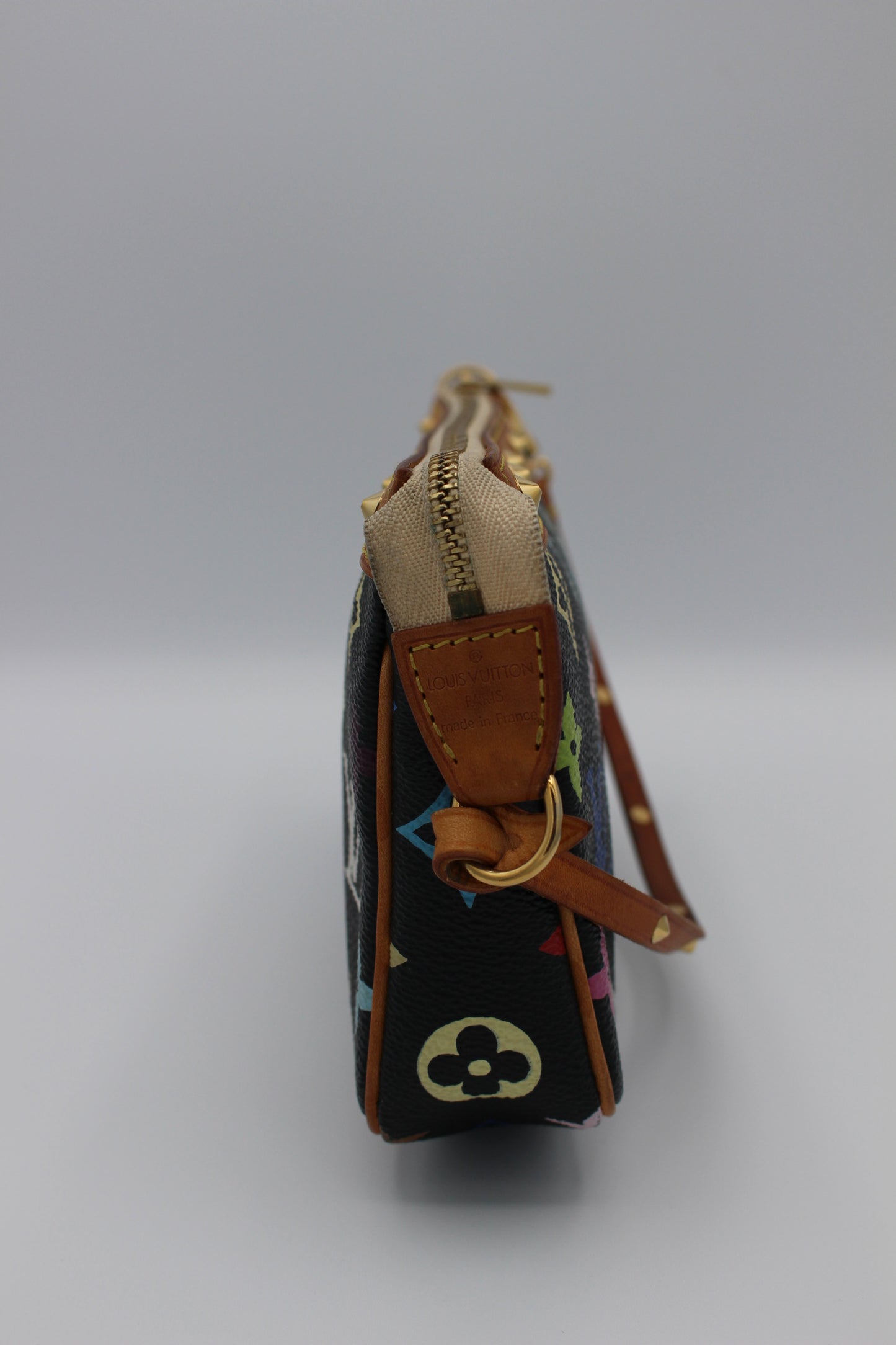 Louis Vuitton x Takashi Murakami Pochette - Black
