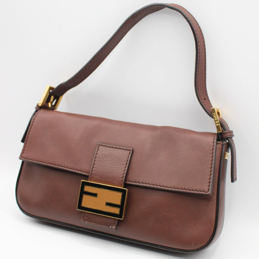 Fendi Leather Baguette - Brown
