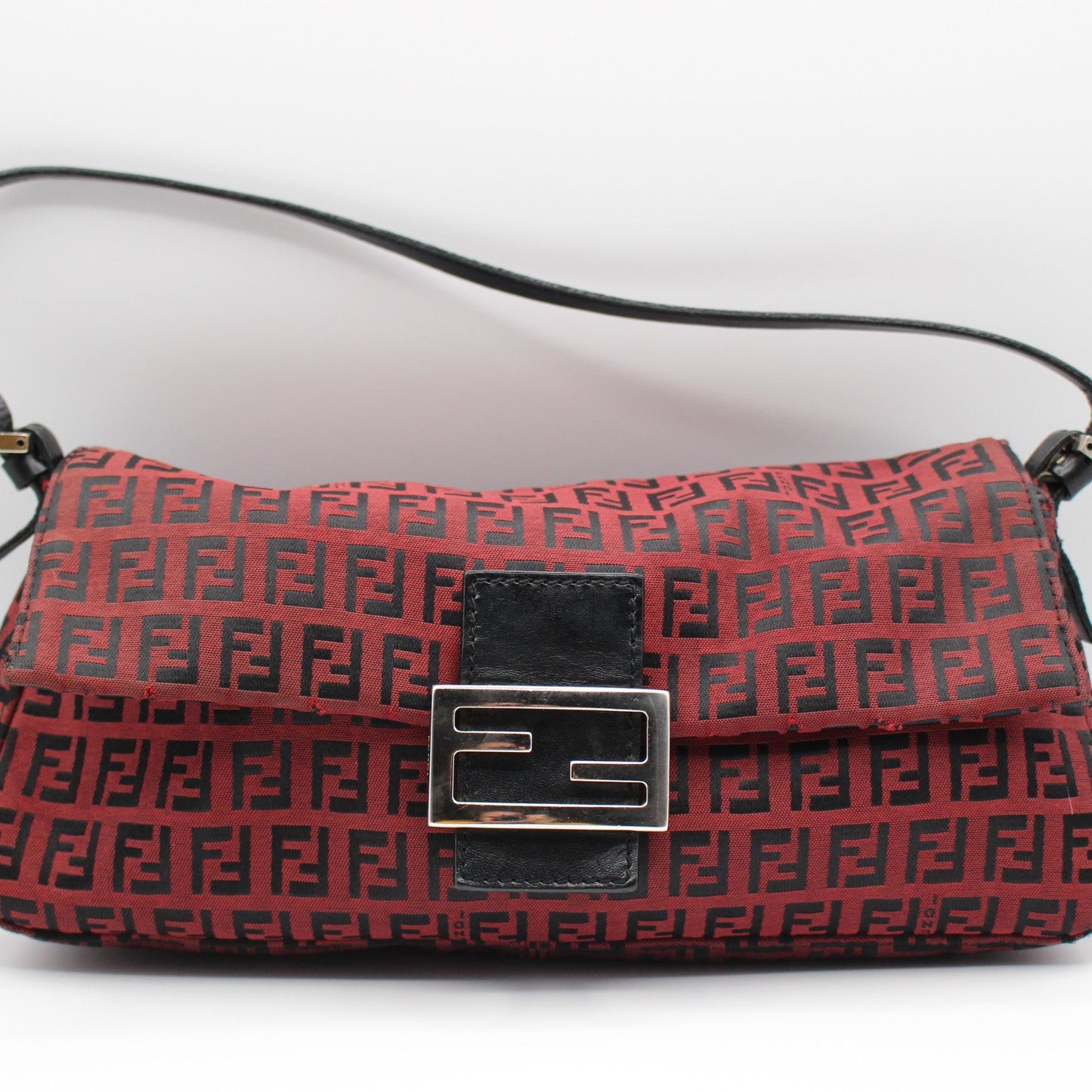 Fendi Baguette