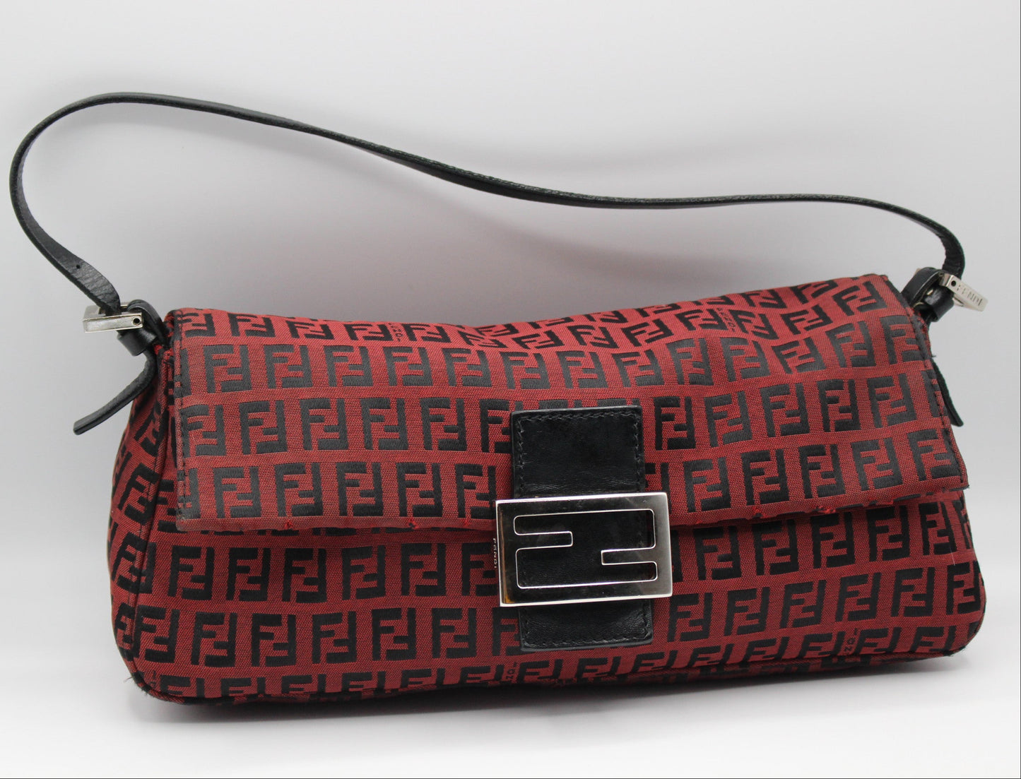 Fendi Baguette