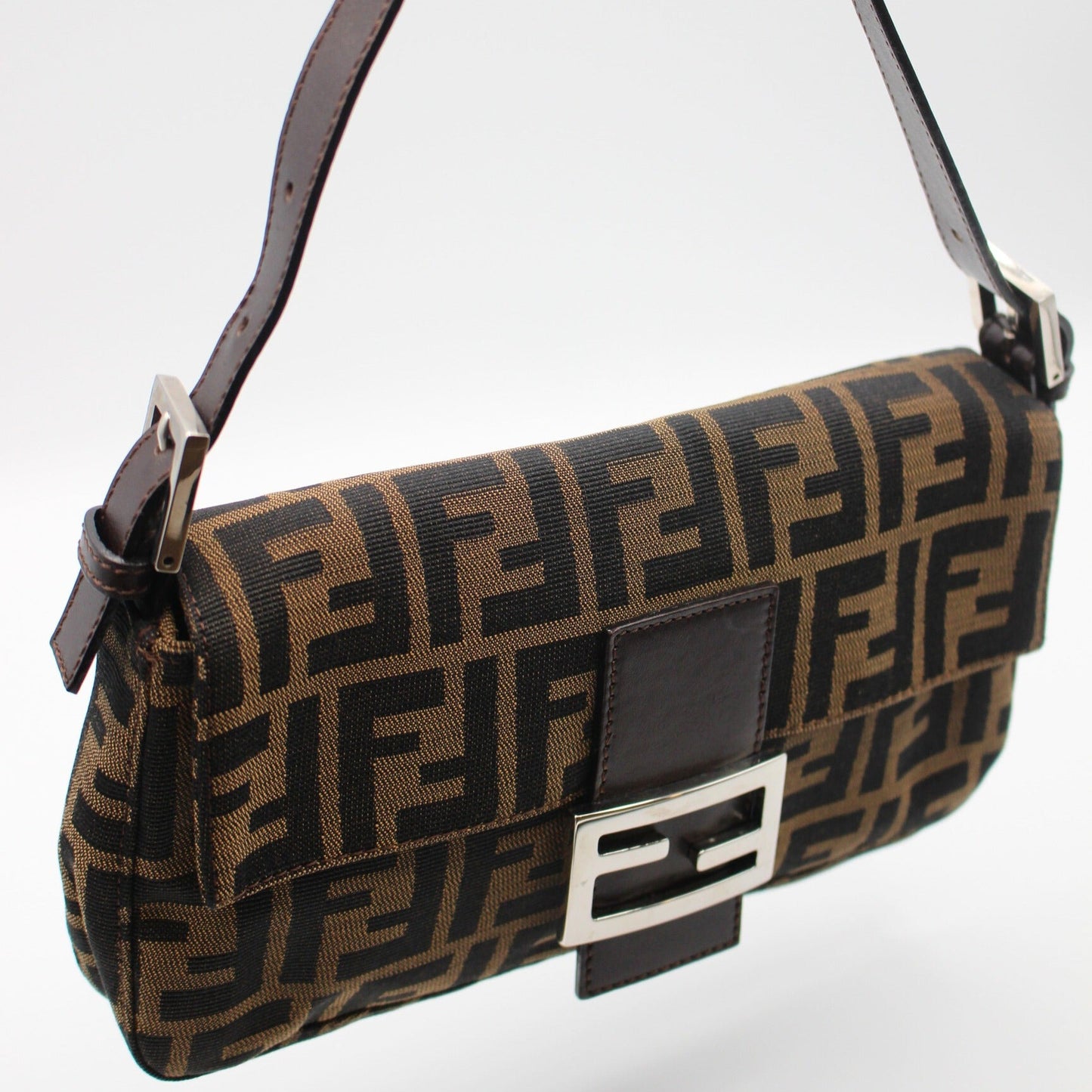 Fendi Baguette