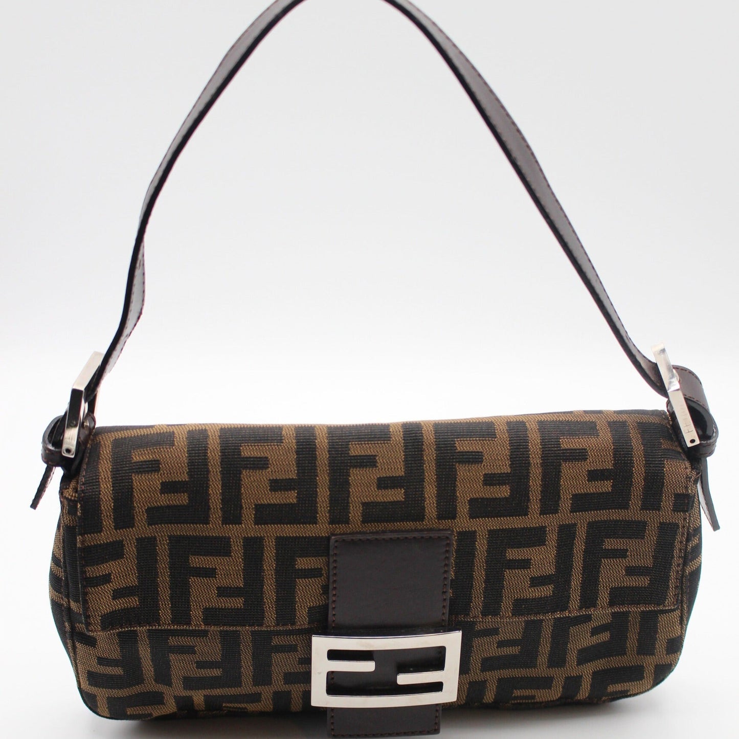 Fendi Baguette