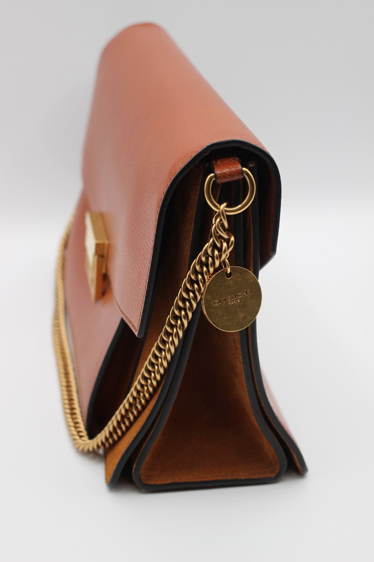 Givenchy Suede GV3